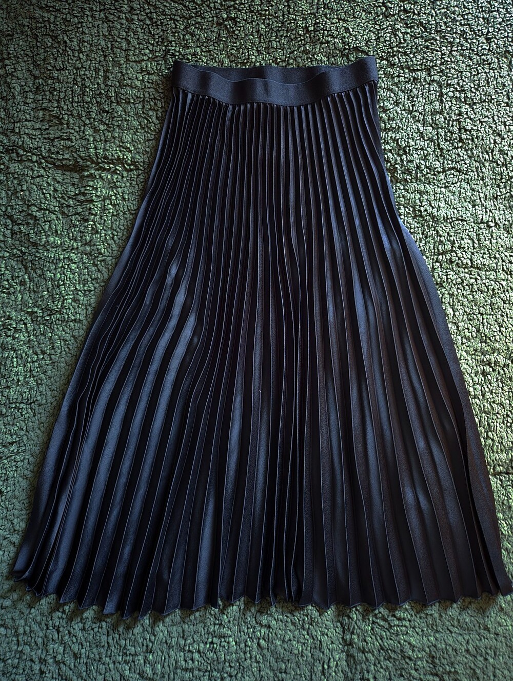 H&M Pleated Midi Skirt